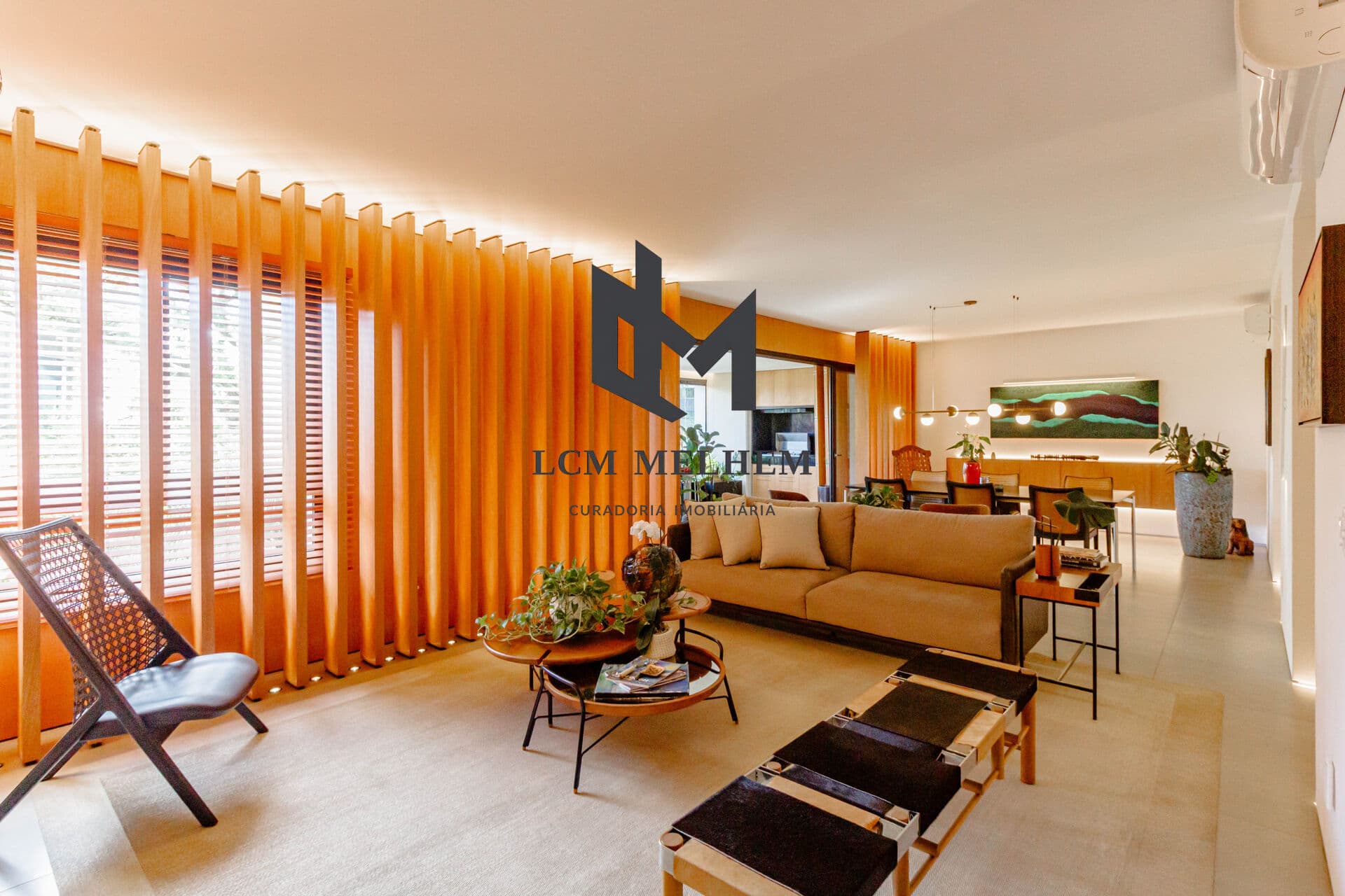 APARTAMENTO À VENDA RUA MORGADO DE MATEUS - 3 suítes