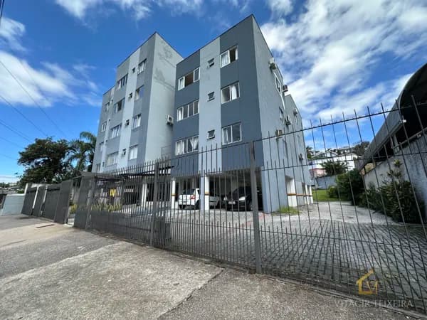 Apartamento à venda em São José – Bairro Roçado | Próximo ao Bosque das Mansões