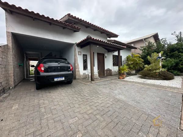 Casa Mobilada à venda no bairro Jardim Atlântico - Florianópolis/SC