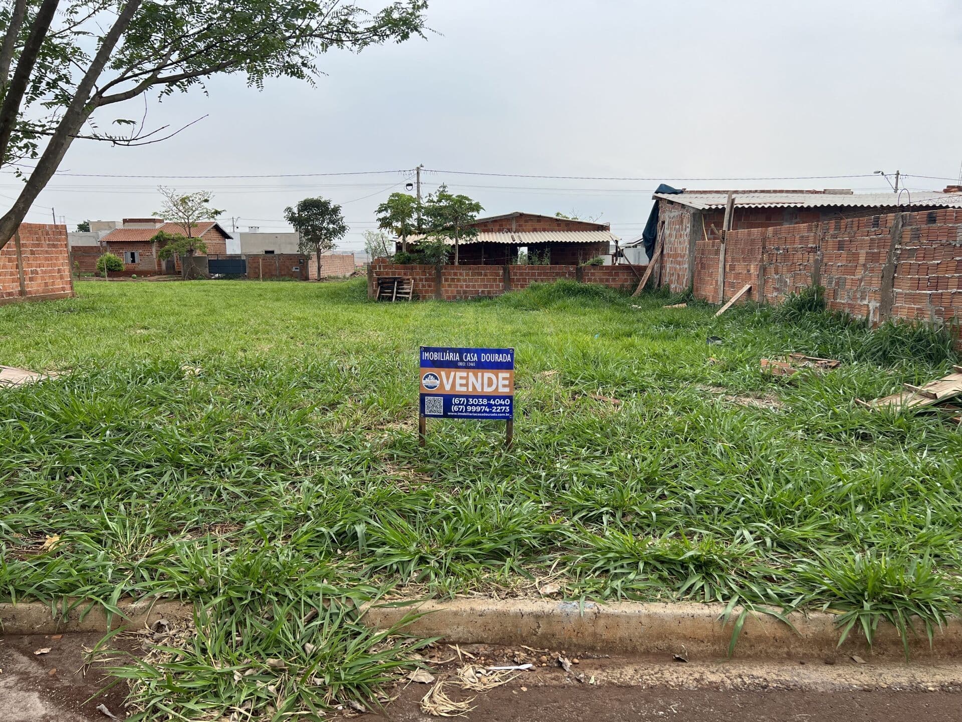 Lote/Terreno em Dourados - CIDADE JARDIM 1