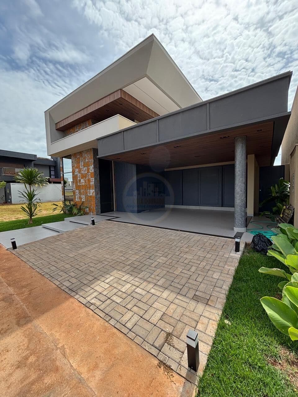 Casa em Dourados - Loteamento Pousada dos Pássaros