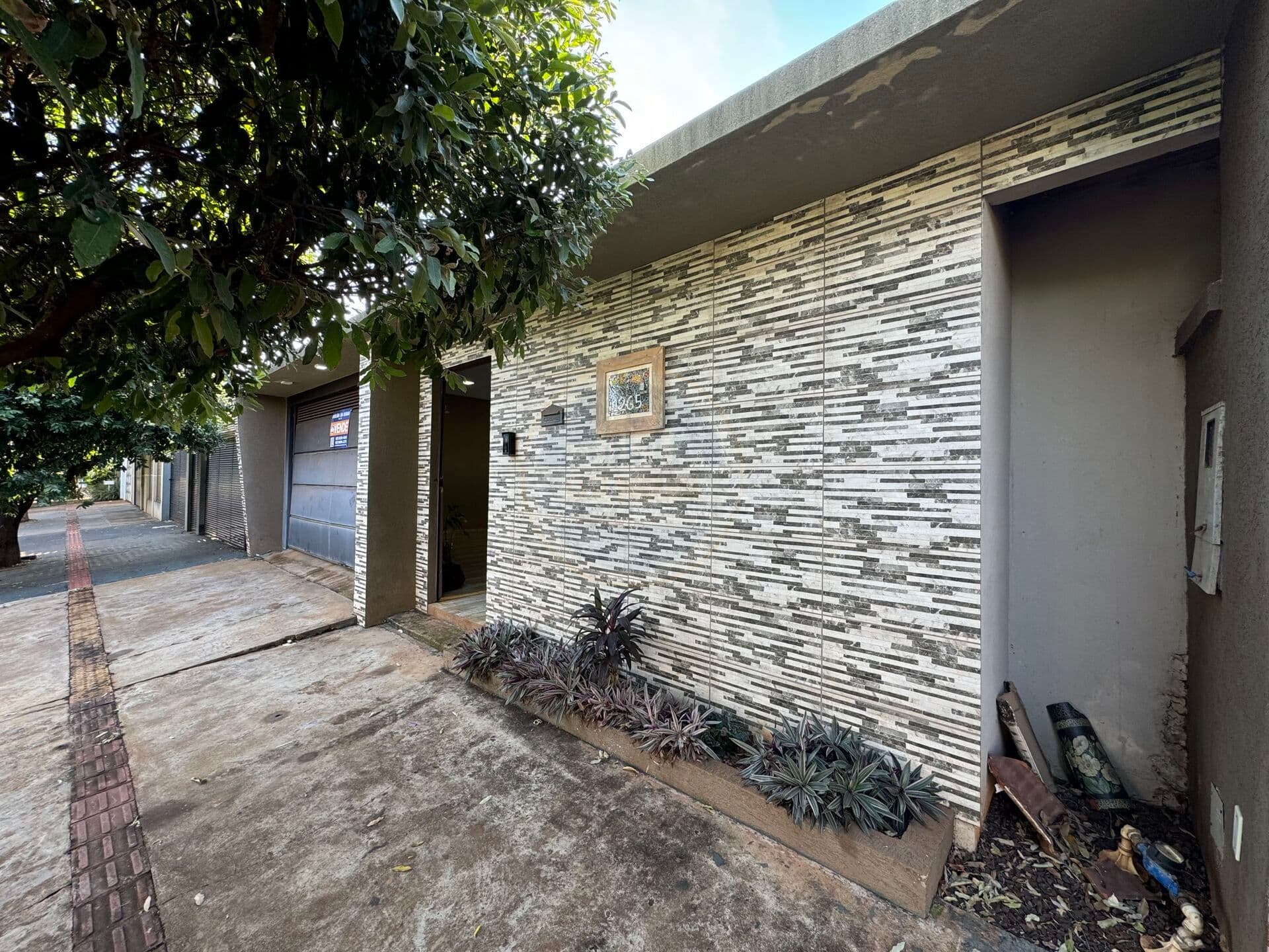 Casa em Dourados - Flor de Maio