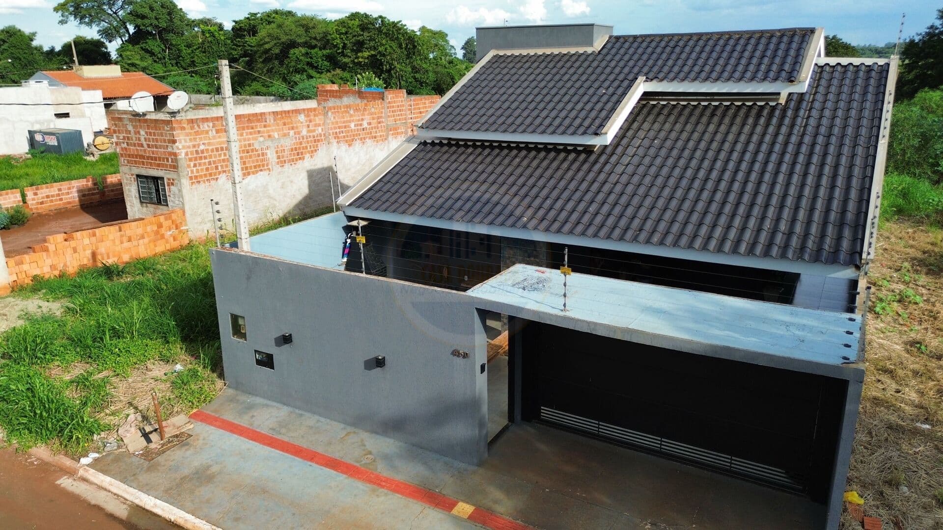 Casa em Dourados - Vival dos Ipês