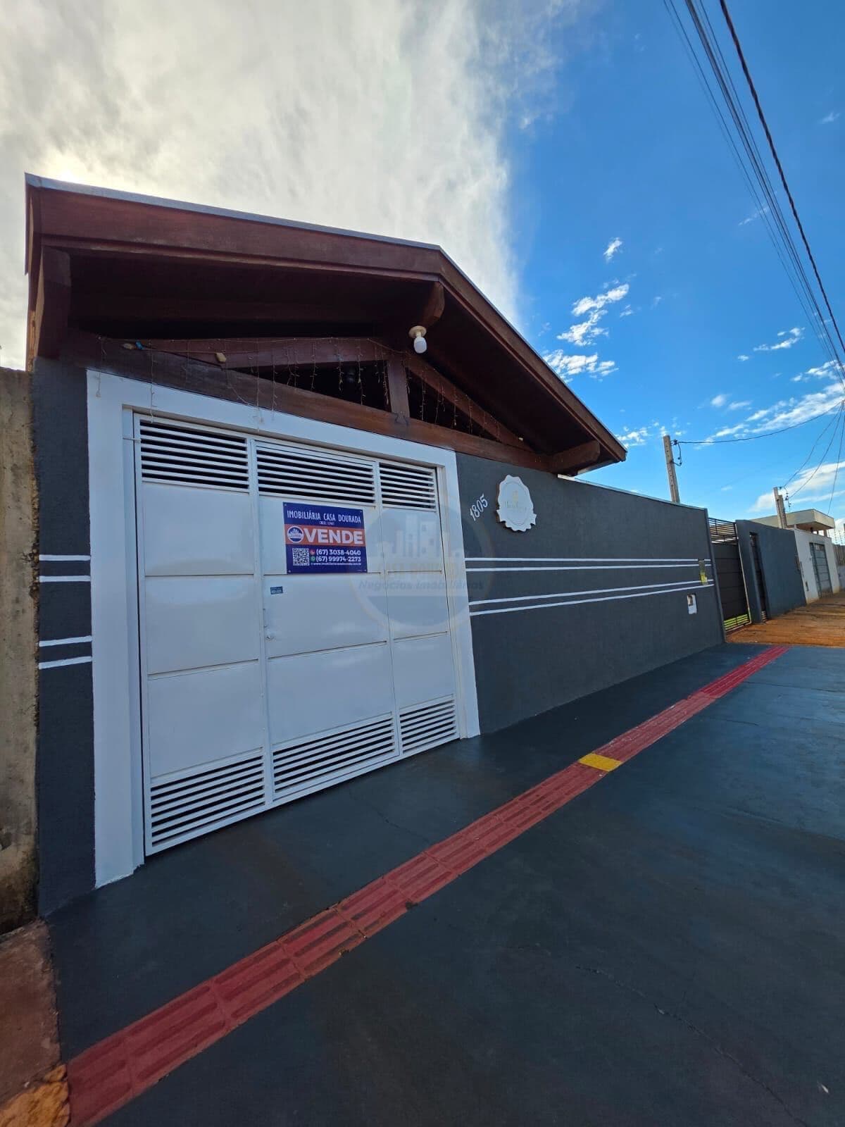 Casa em Dourados - Esplanada