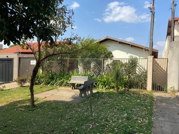 Casa em Dourados - Vila Progresso