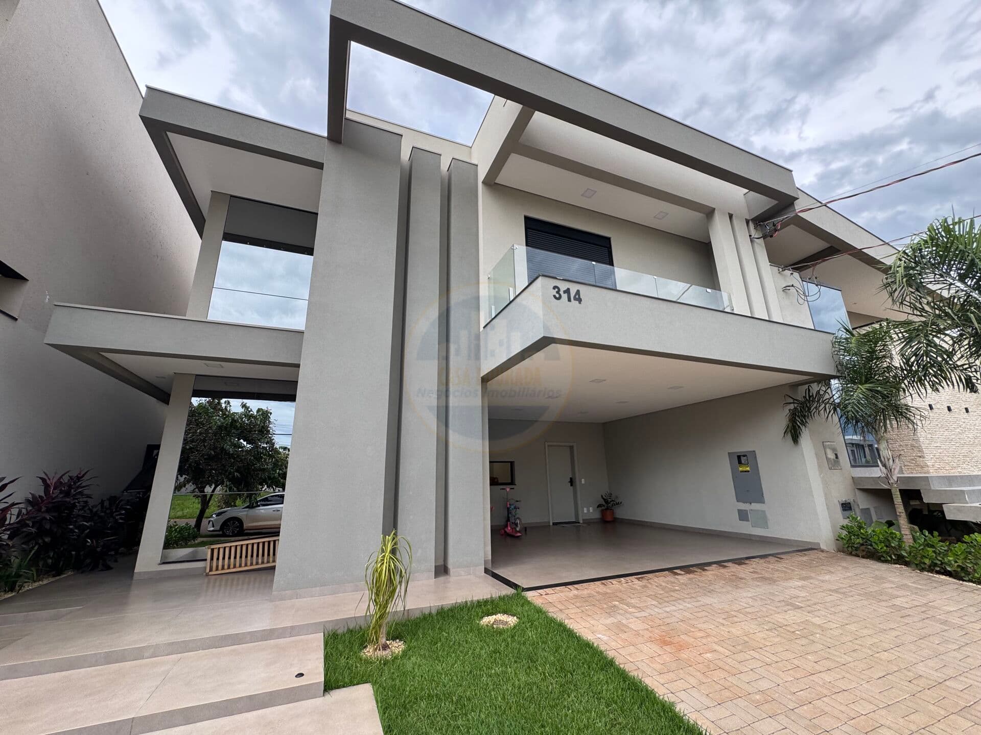 Casa Alto Padrão em Porto Madero, Dourados/MS