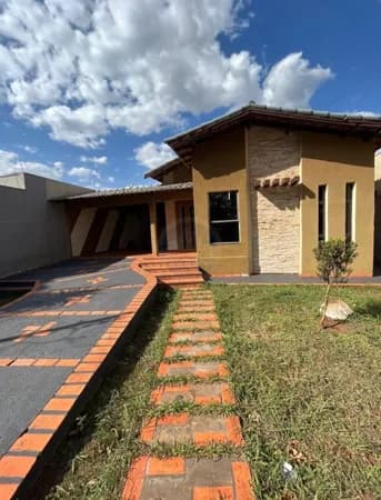 Casa em Dourados - Vila Planalto