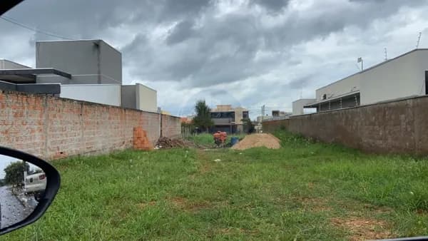 Lote/Terreno em Dourados - Parque Alvorada