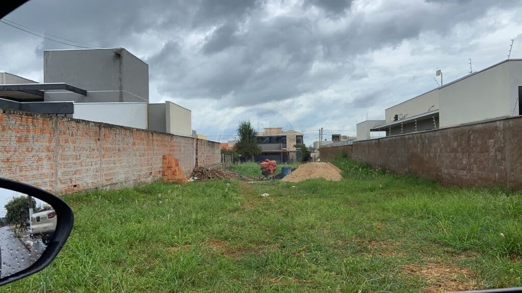 Lote/Terreno em Dourados - Parque Alvorada