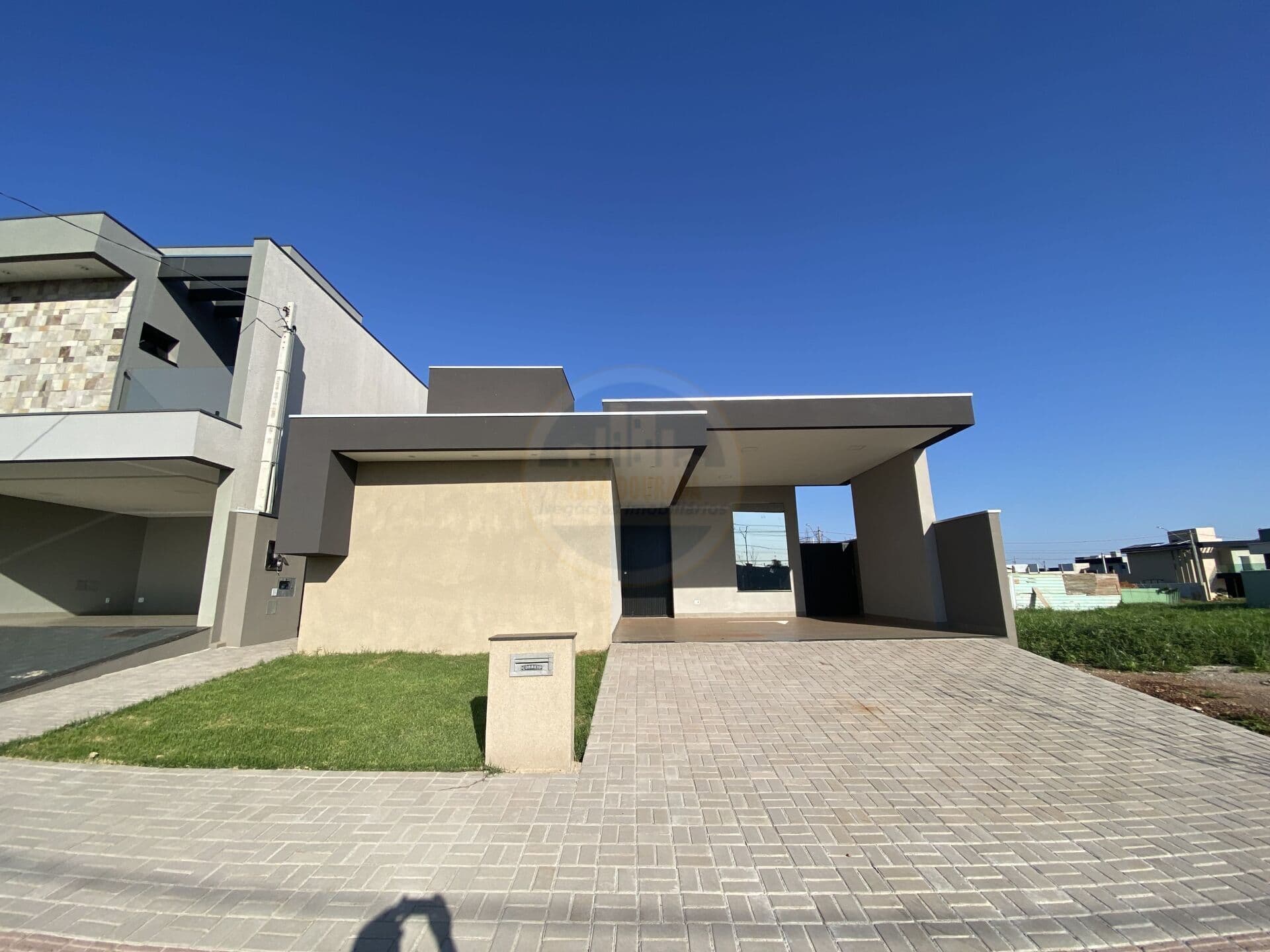 Casa em Dourados - Porto Seguro