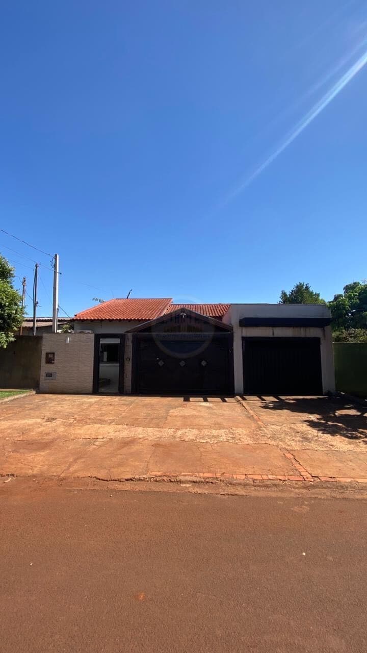 Casa em Dourados - Vila Rosa