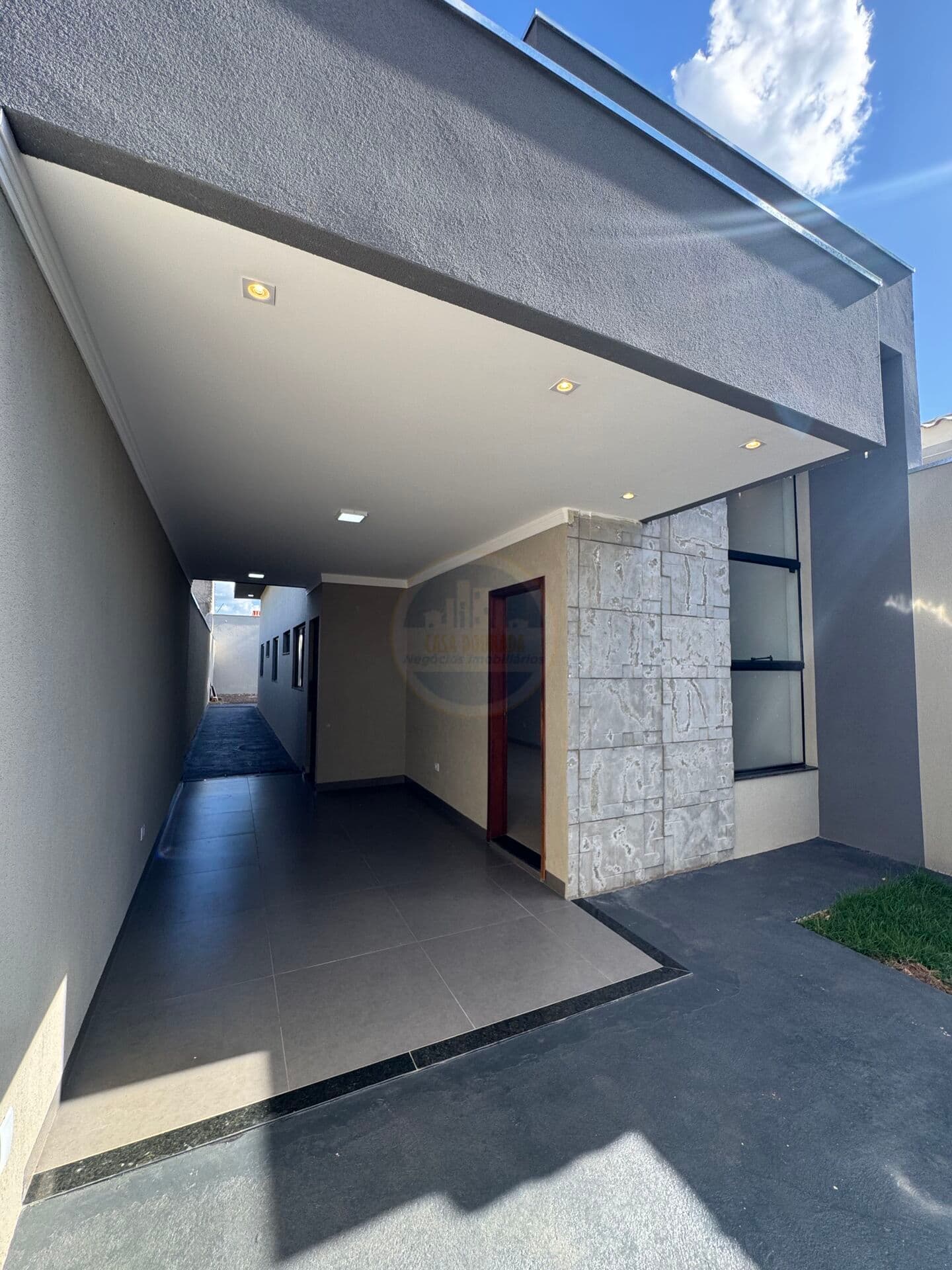 Casa nova ao lado do Jorjão