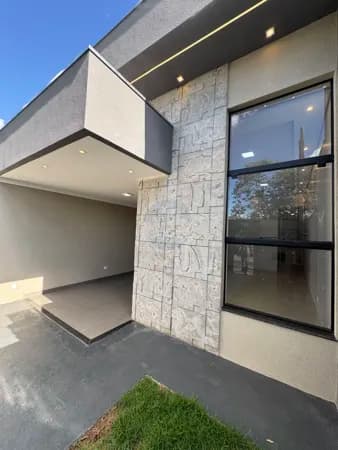 Casa nova ao lado do Jorjão