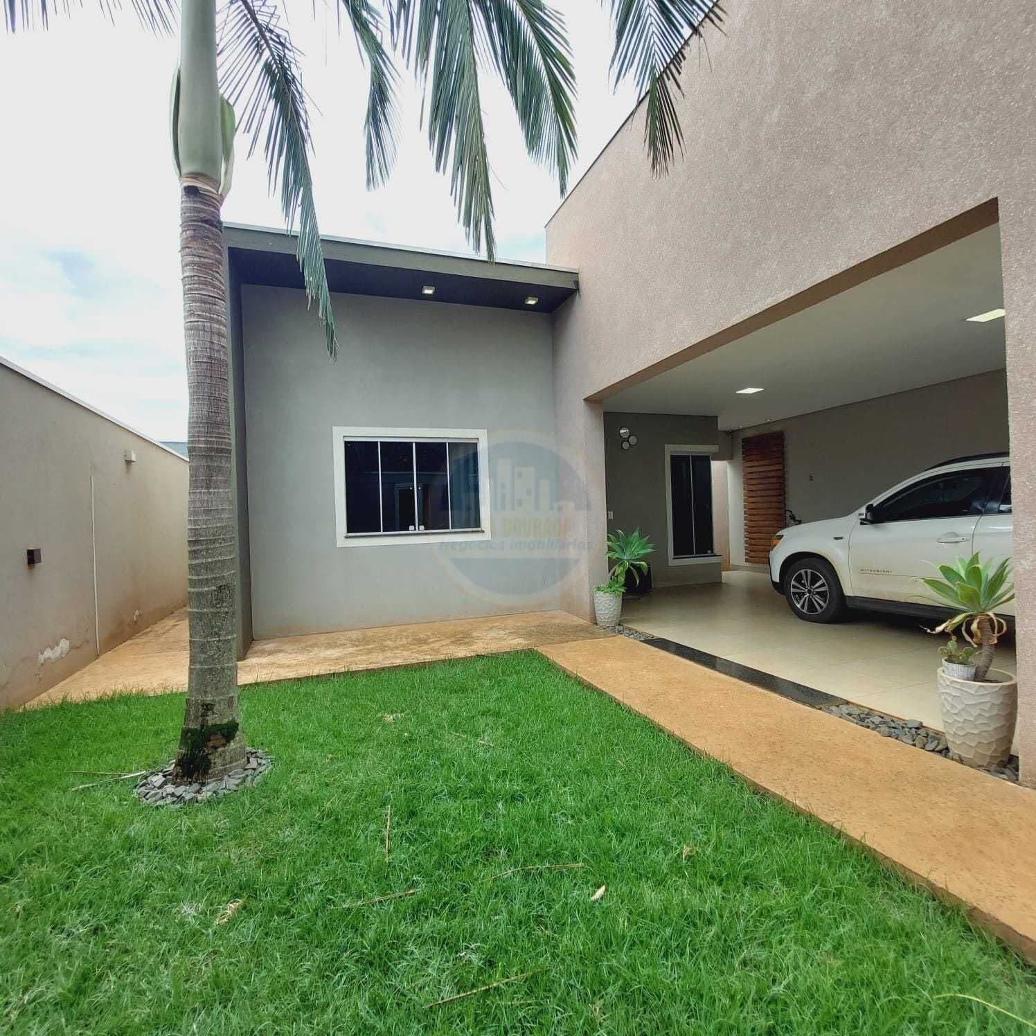 Casa Alto Padrão em Flor de Maio, Dourados/MS