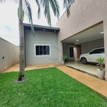 Casa Alto Padrão em Flor de Maio, Dourados/MS