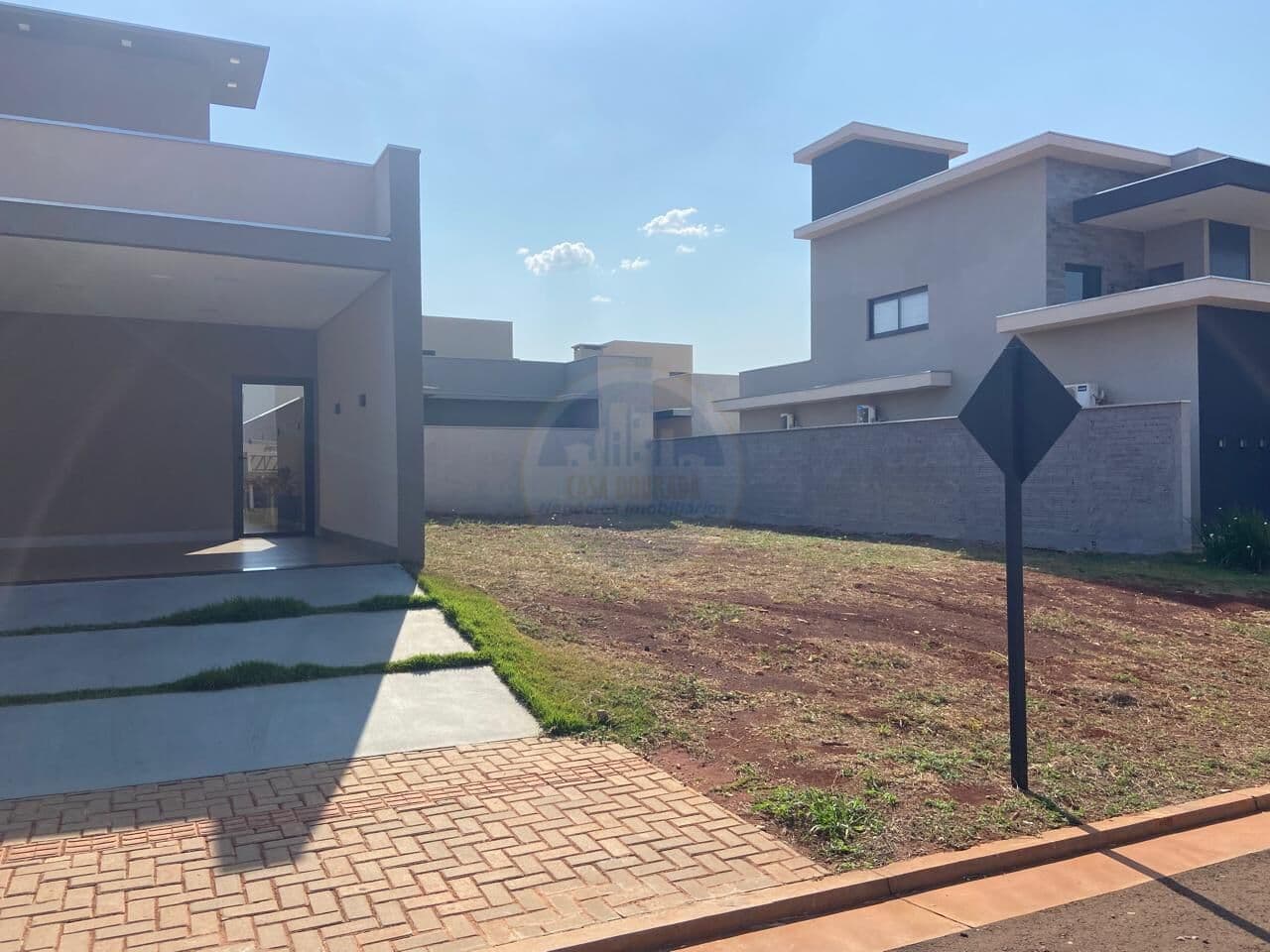 Lote/Terreno em Dourados - Loteamento Pousada dos Pássaros