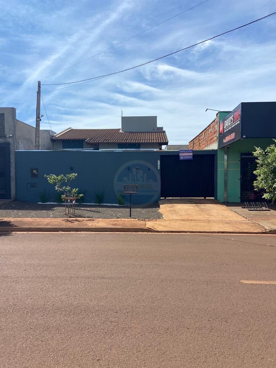 Casa em Dourados - Vival dos Ipês
