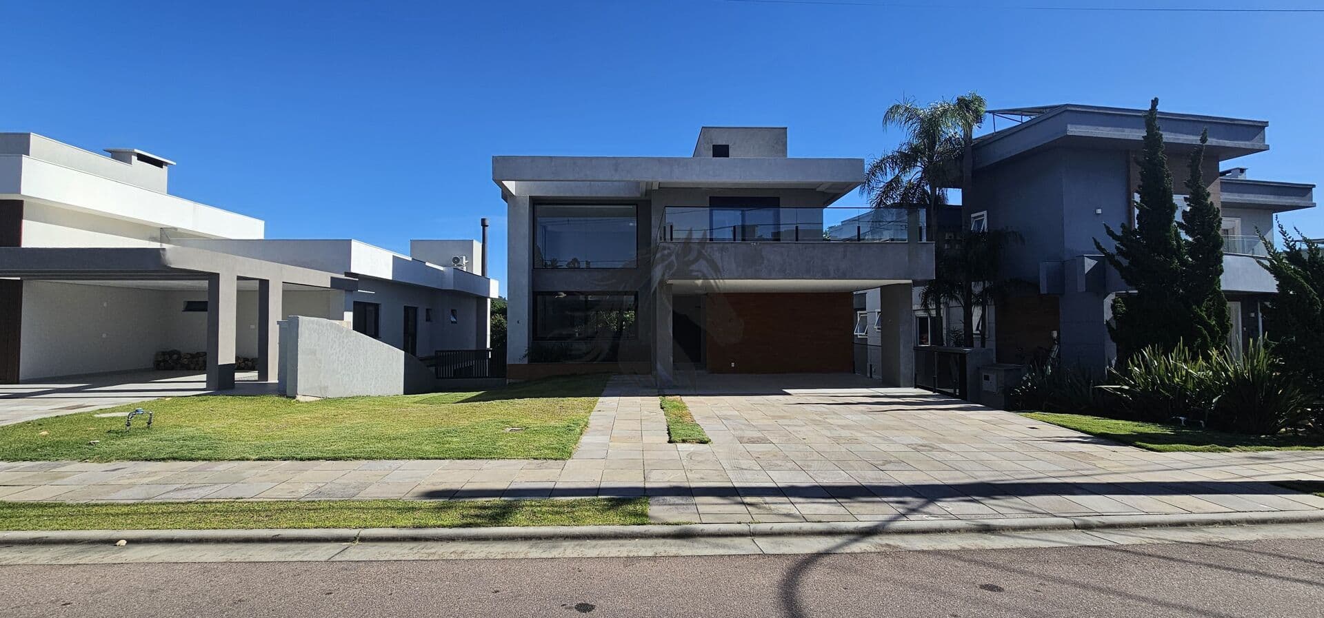 Casa de alto padrão no Alphaville, Porto Alegre-RS