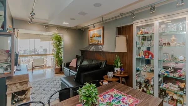 Apartamento Alto Padrão 3 dormitórios, transformado em 2 com suíte e closet.
