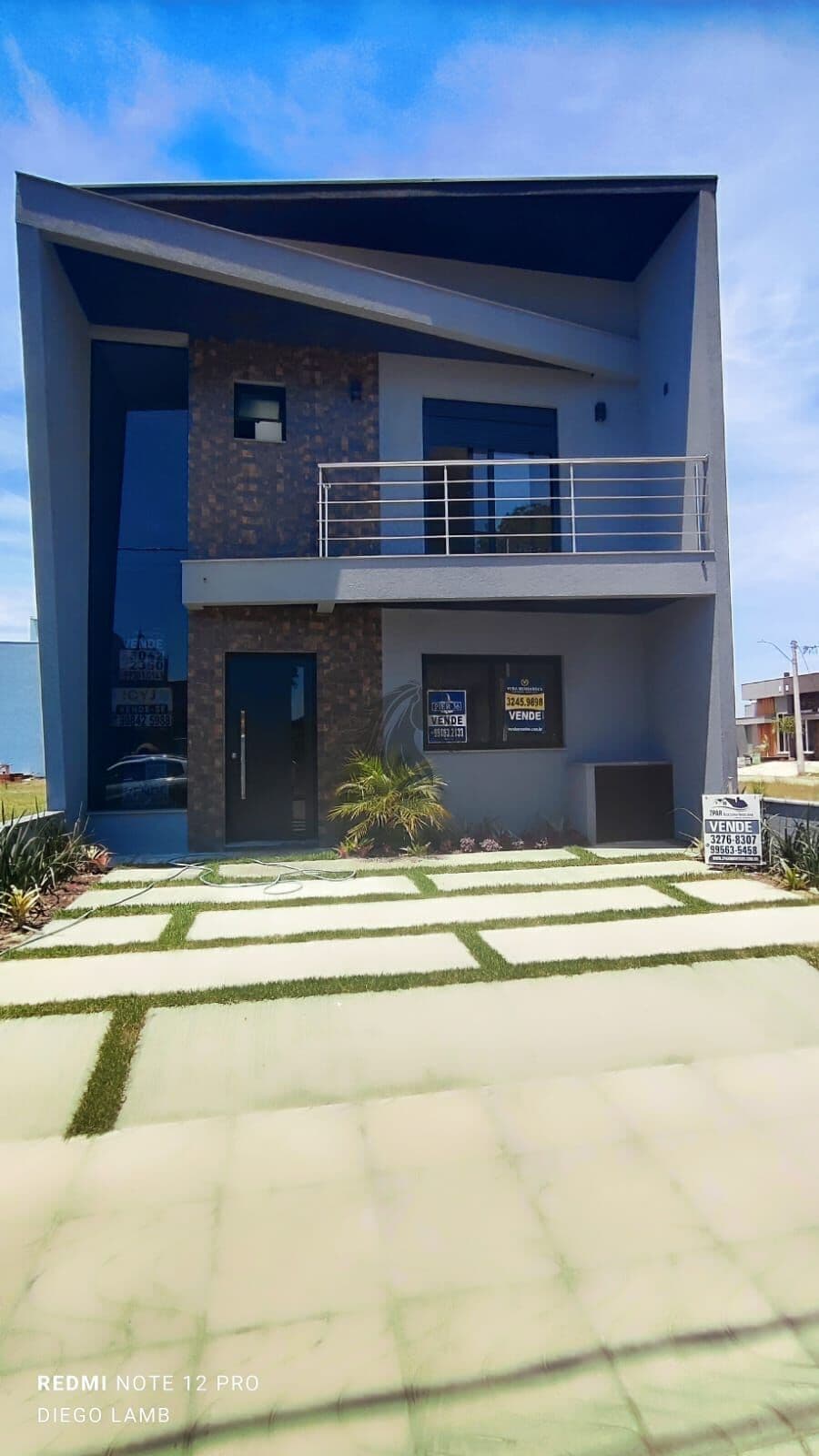 Casa Alto Padrão em condomínio fechado no Bairro Hípica