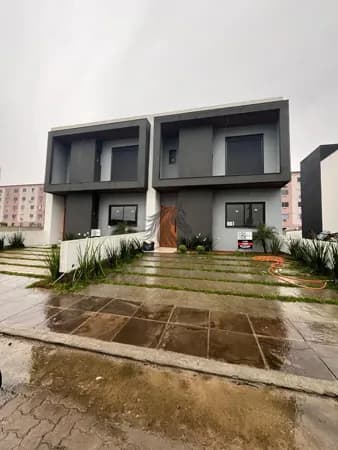 Casa de Condomínio em Porto Alegre - Hípica