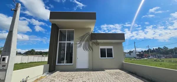 Casa em condomínio no bairro Hípica em Porto Alegre-RS
