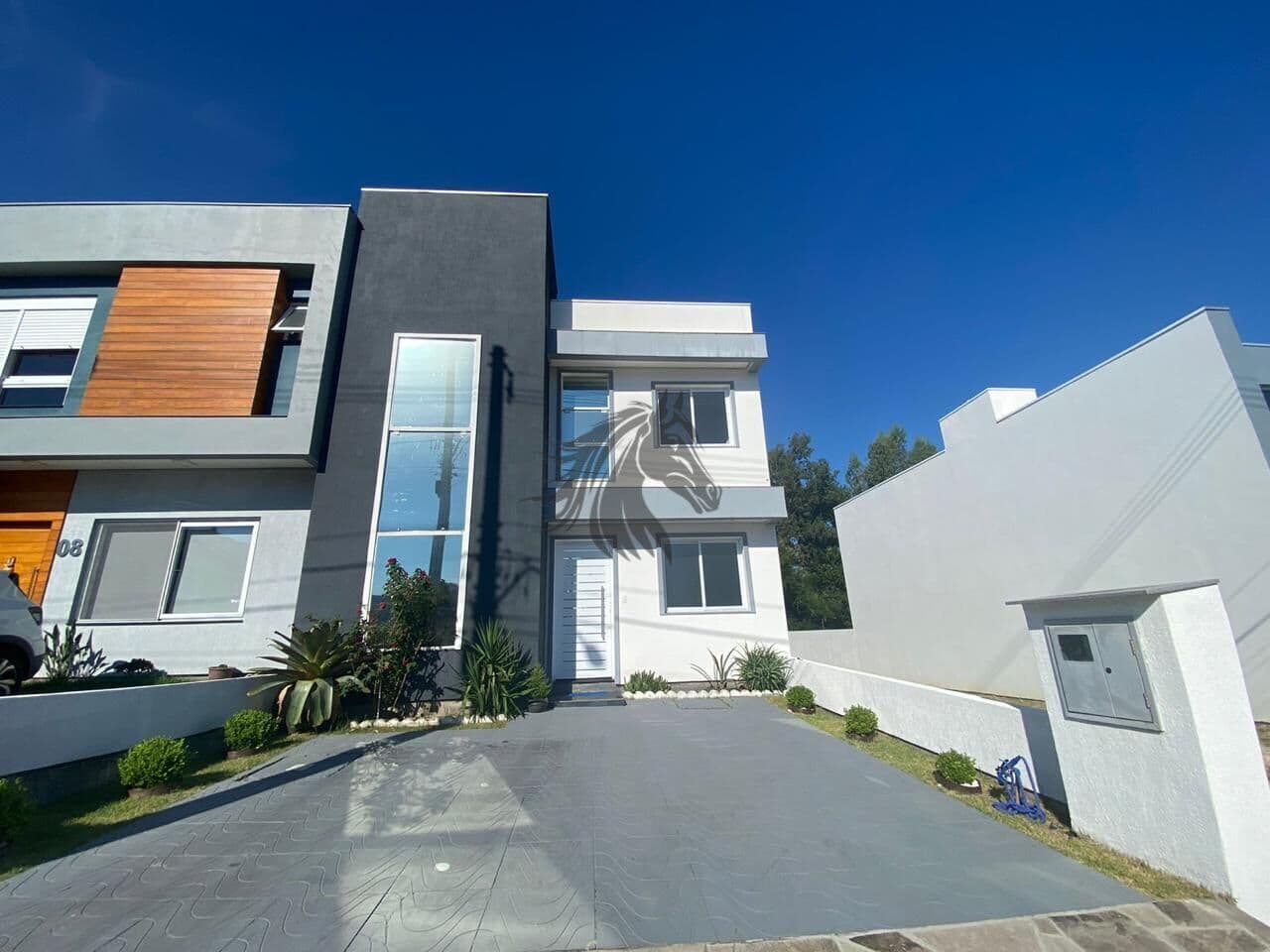 CASA ESTILO SOBRADO 3 DORMITÓRIOS