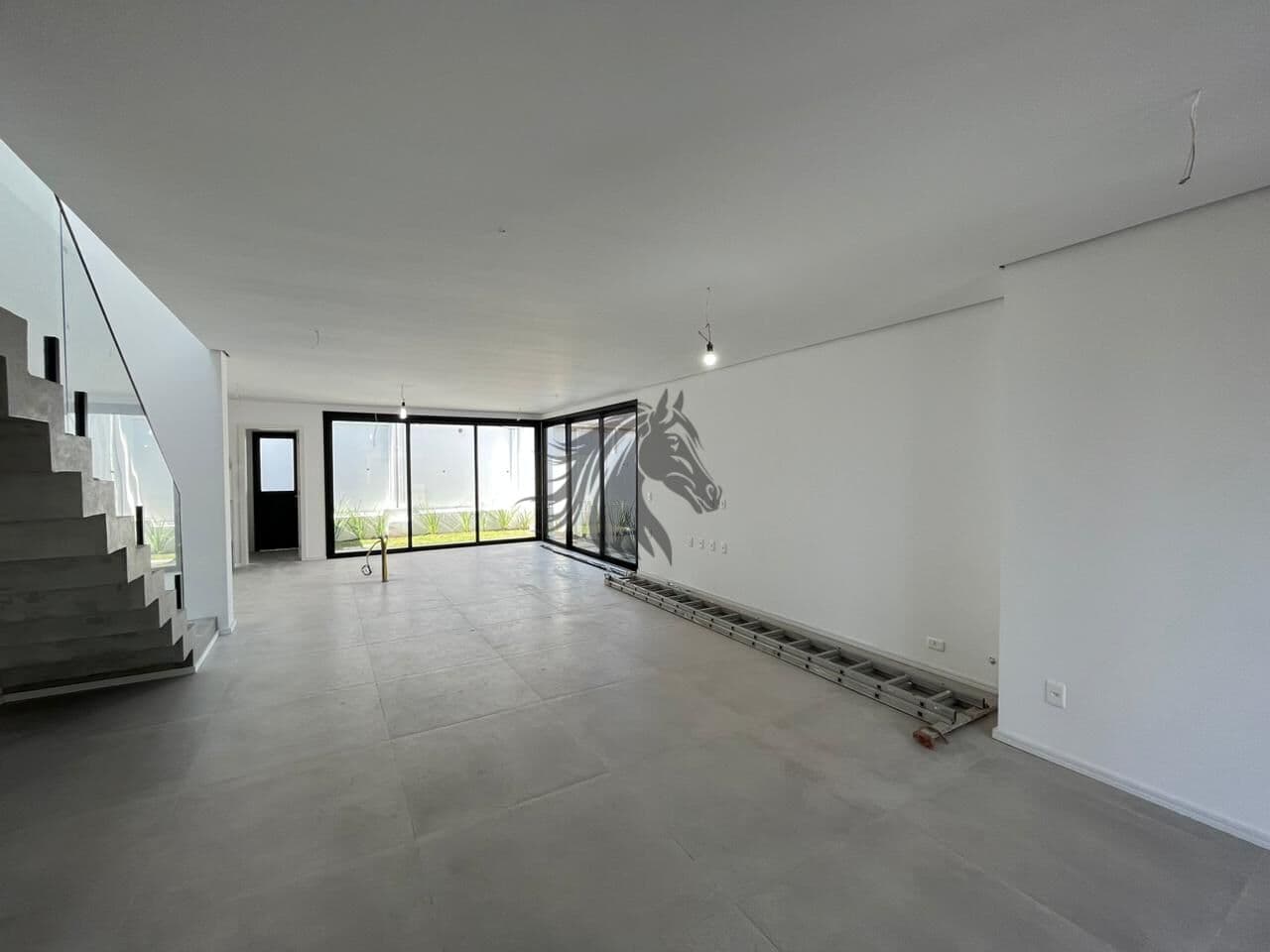 Casa em Condomínio 3 suítes.