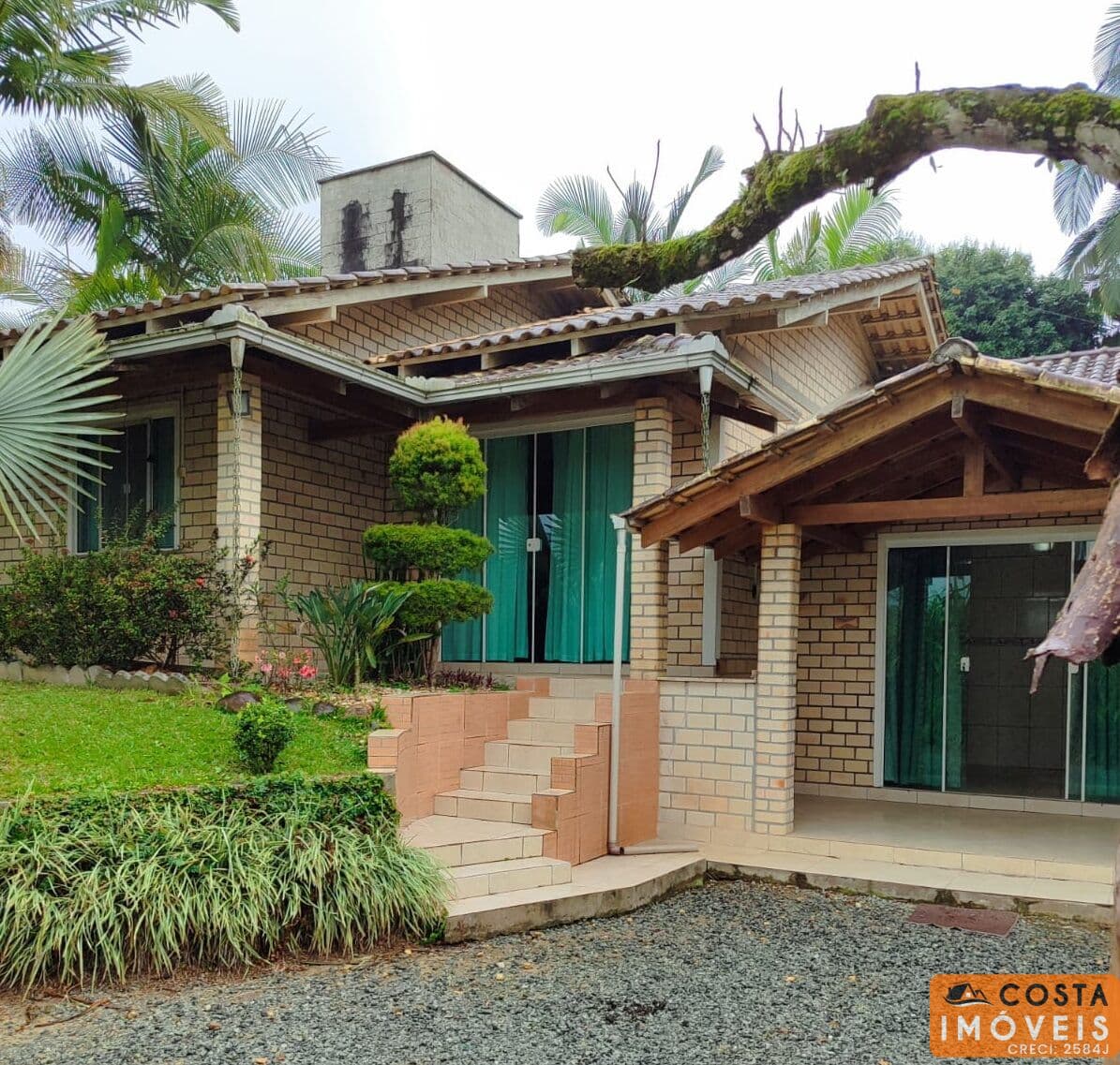 Casa em Massaranduba - Campinha