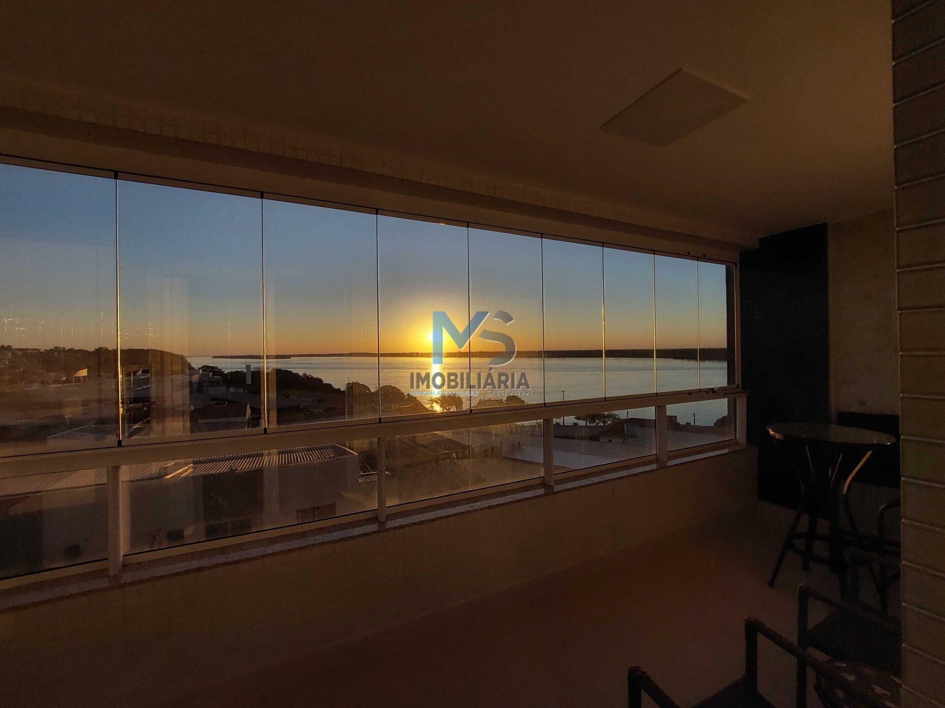 Apartamento à venda no Residencial Rio Paraná em Porto Rico PR