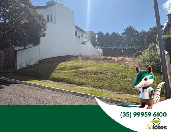 OPORTUNIDADE DE LOTE EM CONDOMÍNIO