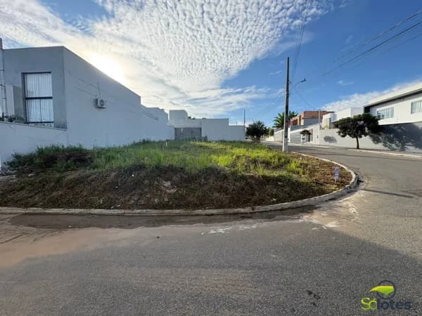 Alto Padrão - Lote com 300 m²
