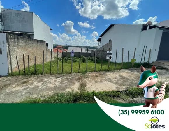 Lote com 200 m² - Bairro Alto Padrão