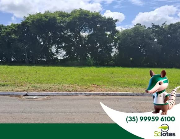 Lote/Terreno em Bom Sucesso - Centro
