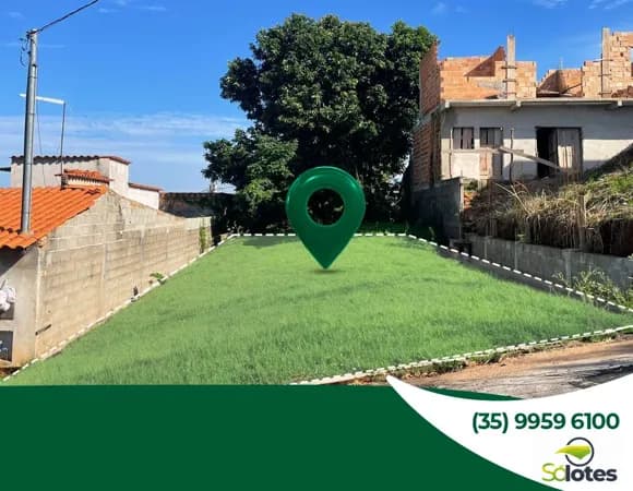 Lote na Avenida principal