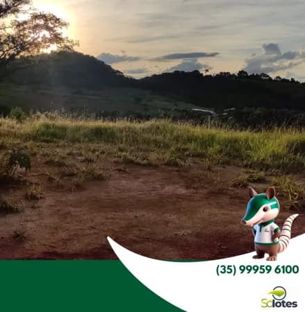 Às margens da represa do Funil - Cond. Recanto das Cachoeiras - Padrão de construção