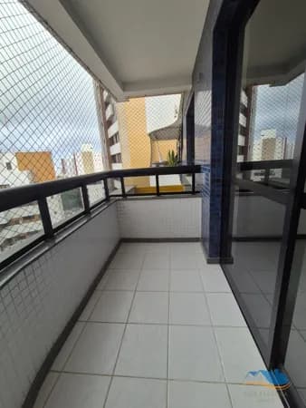 Apartamento em Salvador - Itaigara