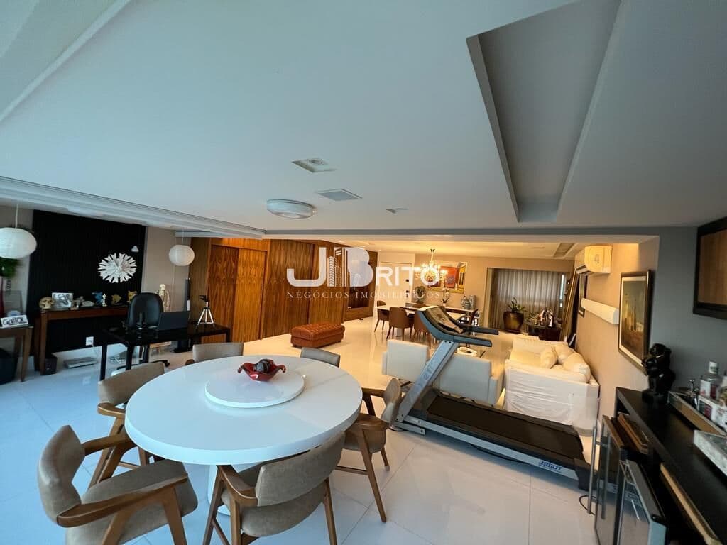 LINDÍSSIMO E LUXUOSO APARTAMENTO VIST MAR EM JAGUARIBE