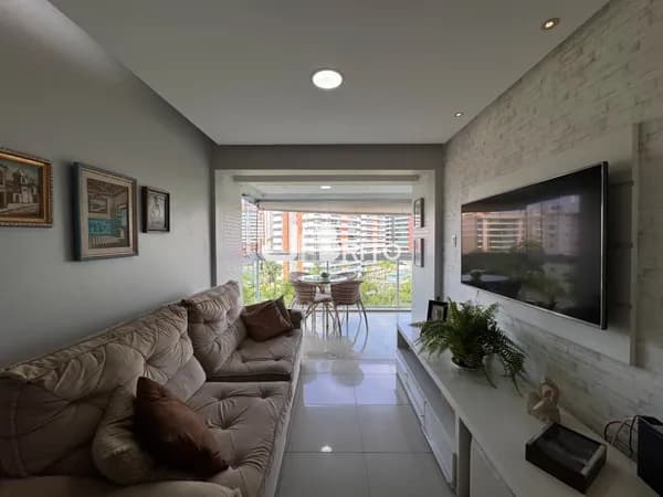 Apartamento 2 Quartos em Alphaville I - Condomínio Laguna | 80m² + Dependência,