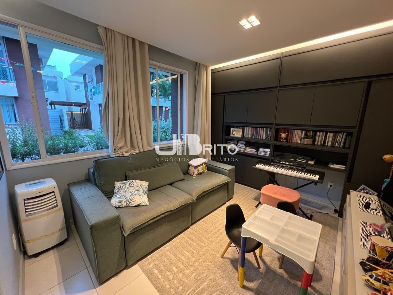 CASA DUPLEX 4 SUÍTES 180 M²| CLOSET|ENERGIA SOLAR, BURAQUINHO