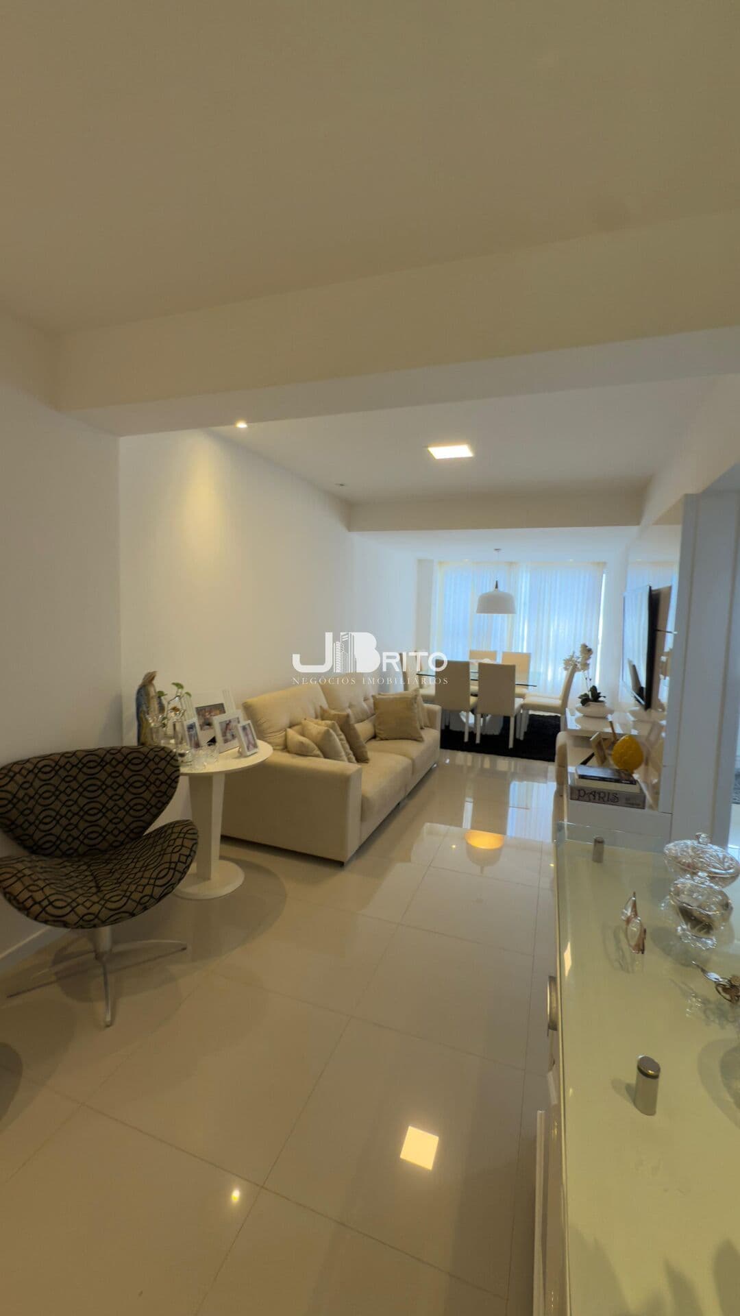APARTAMENTO 2 QUARTOS 84 M² À VENDA NA PITUBA