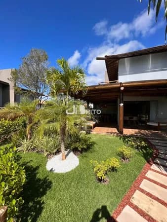 CASA BELÍSSIMA COM 3 SUÍTES EM PRAIA DO FORTE| PORTEIRA FECHADA