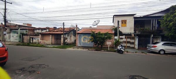 Casa em Feira de Santana - Ponto Central