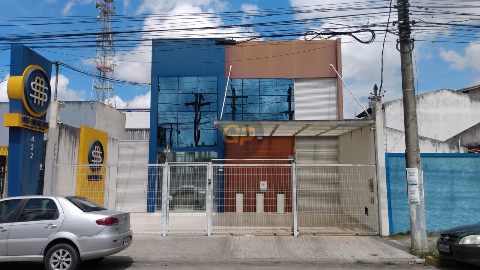 Prédio/Edifício Inteiro em Feira de Santana - Centro