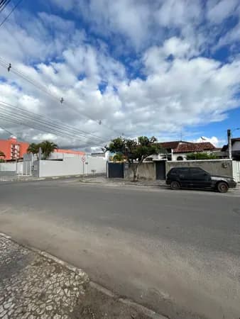 Casa em Feira de Santana - Santa Mônica