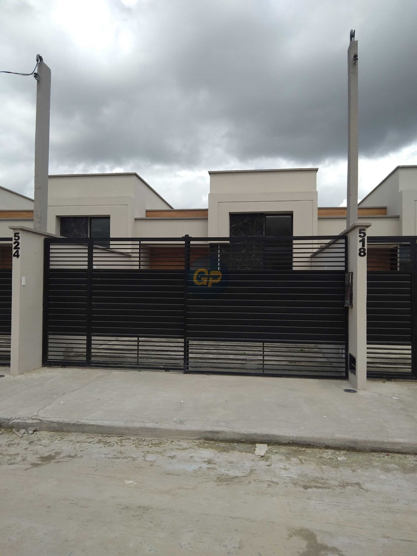 Casa em Feira de Santana - Sim