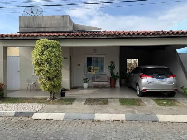 Casa de Condomínio em Feira de Santana - Conceição