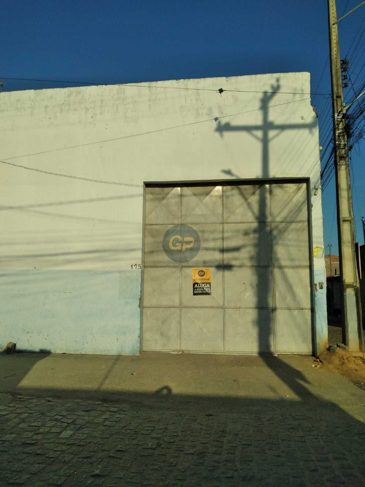 Pavilhão/Galpão Salão Comercial em Santa Mônica, Feira de Santana/BA