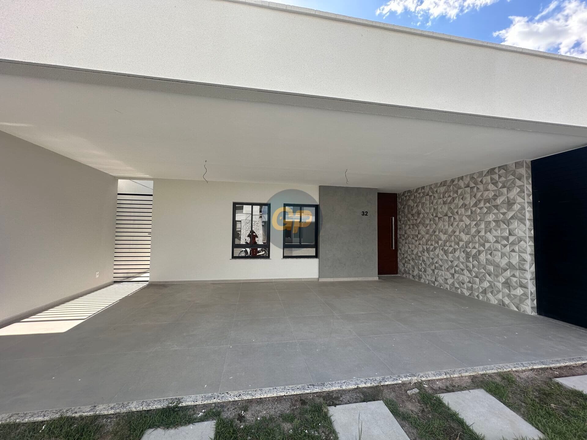 Casa de Condomínio em Feira de Santana - Sim