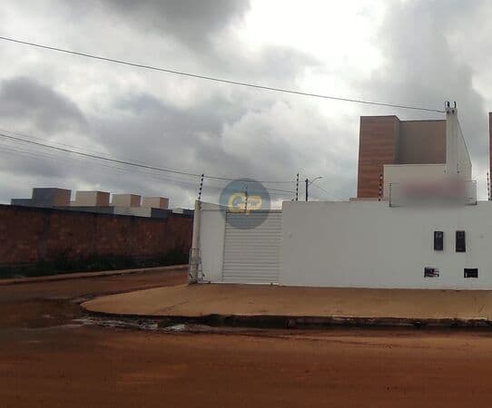 Sobrado em Feira de Santana - Mangabeira